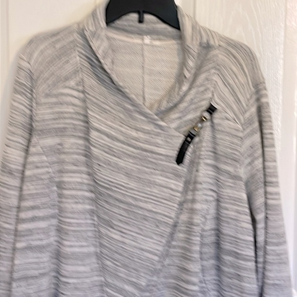 Maurices Open Front Cardigan, Size 1 measures as XL - Picture 2 of 8